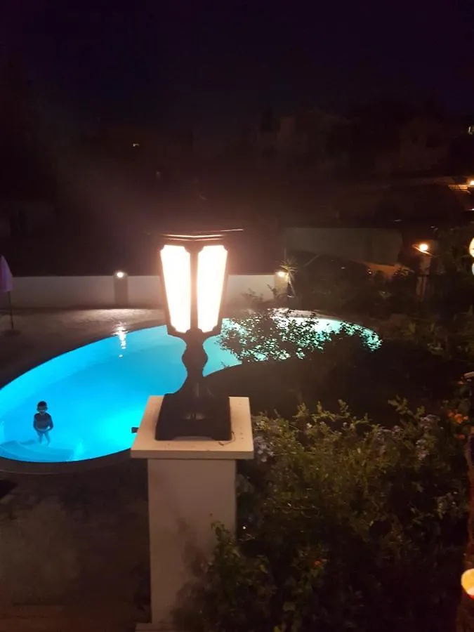 Apartment Villa Clematis Trogir