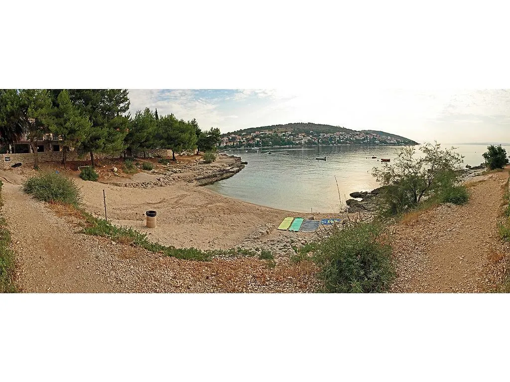 Villa Clematis Trogir Apartment