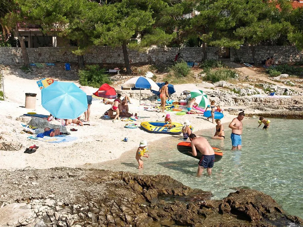 Villa Clematis Trogir 0*,  Croatia