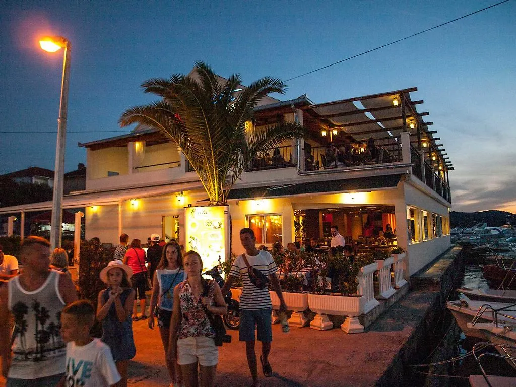 Villa Clematis Trogir 0*,